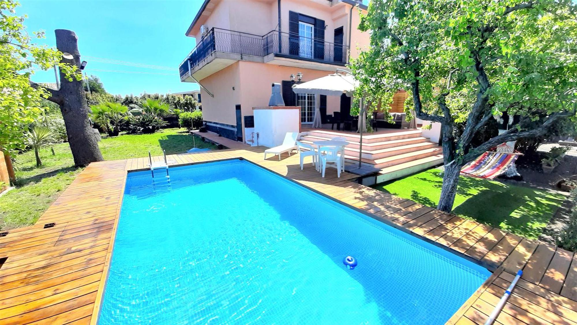 ויאגרנדה Villa Etna מראה חיצוני תמונה