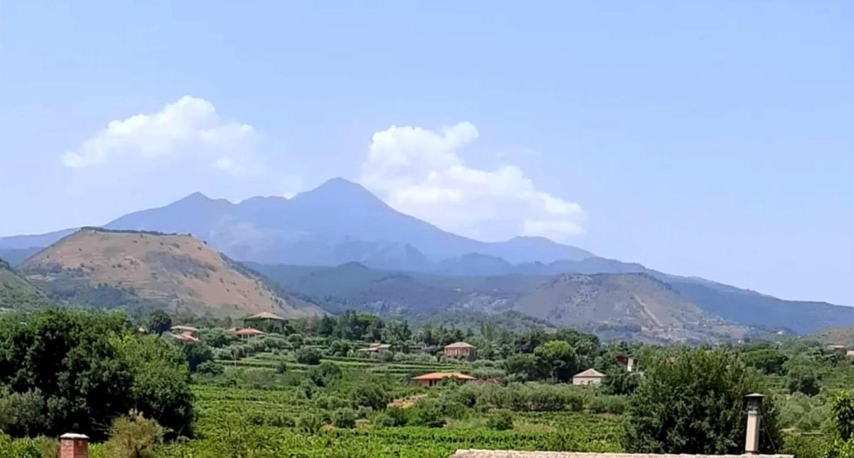 ויאגרנדה Villa Etna מראה חיצוני תמונה